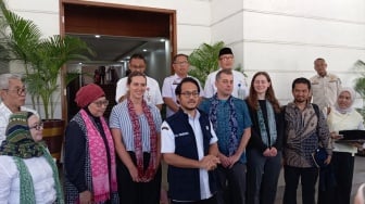 Robinsar-Fajar Temui FCIP Kedutaan Besar Inggris, Bahas Pengelolaan Sampah Berkelanjutan