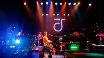 Sembilan Tahun Absen, Jacob Collier Tampil Mengagumkan di Java Jazz Festival 2025