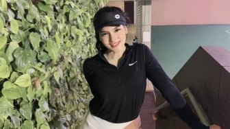 Olahraga Tetap Stylish dengan 6 Inspirasi Sportswear ala Davina Karamoy