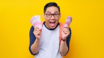 Tersedia 4 Saldo DANA Gratis Jumat 30 Mei 2025, Bisa Buat Modal Liburan