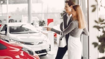 5 Rekomendasi Mobil Matic Murah di Bawah Rp50 Juta, Cocok untuk Wanita yang Baru Bisa Nyetir