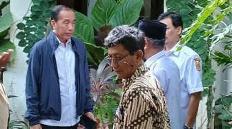 Pertarungan Hukum Memanas: Alumni SMAN 6 Solo 'Pasang Badan' untuk Ijazah Jokowi