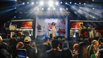 Natasya Elvira Bawa Magis di Java Jazz Festival 2025