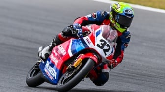 Dua Pebalap Astra Honda Coba Maksimalkan Performa NSF250RW di Sirkuit Jerez