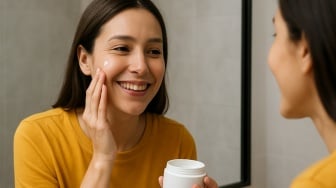 Daftar Bahan Skincare yang Boleh Dicampur, Aman Maksimalkan Perawatan Kulit