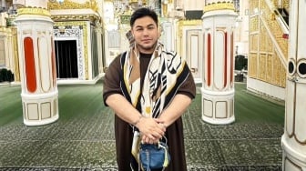 Ivan Gunawan Bagi Momen di Raudhah, Potret Langka Suasana Sepi Bikin Takjub