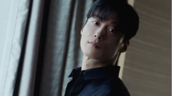Lebih Macho! Sontek 4 OOTD Chic Maskulin ala Heo Nam Jun Buat Gaya Harianmu