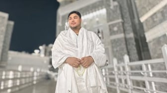 Diduga Terkendala Visa Furoda Hingga Terancam Batal Haji, Ivan Gunawan Ungkap Kondisinya di Madinah
