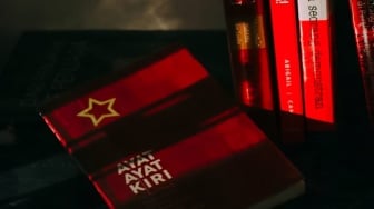 Melampaui Stigma: Menempatkan Buku Kiri dalam Perspektif Literasi