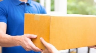 Waspada Paket Misterius: Modus Penipuan COD Ancam Kepercayaan Konsumen Digital