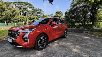 Menguji Fitur Canggih GWM Haval Jolion Ultra HEV di Pabrik Perakitannya di Wanaherang