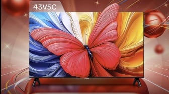 TCL V5C: TV QLED Harga Terjangkau dengan Kualitas Gambar Memukau Beri Pengalaman Sinematik
