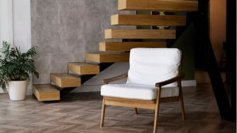 8 Tips Mendekorasi Rumah Pakai Furnitur Kayu, Anti Kuno Tetap Modern!