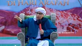 Jangan Lewatkan! Ini Keutamaan Dahsyat Puasa Arafah menurut Buya Yahya