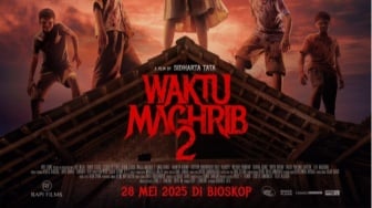 Ulasan Film Waktu Maghrib 2: Sumpah Serapah yang Bikin Desa Kacau!