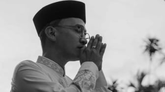 CEK FAKTA: Benarkah Ruben Onsu Gagal Berangkat Haji Tahun Ini?