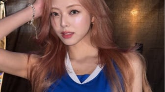 4 Ide Gaya Kece ala Yuna ITZY, Dari Party Look sampai Outfit Nonton Konser!