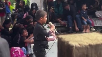 "Sahabat Kecil.. Sudah Tidak Ada": Kisah Sultan, Bocah yang Lagunya Bikin Banjir Air Mata di Toraja