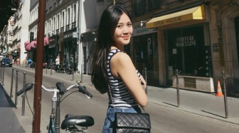 6 Mix and Match Outfit Denim ala Shasa Zhania, Tampil Catchy Anti-Ribet