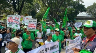 Markas DPP PPP Digeruduk Kader, Tuntut Rommy Dipecat!