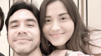Profil Samanta Elsener, Adik Darius Sinathrya yang Pilih Jadi Mualaf