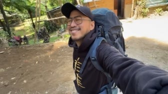 Pengalaman Pertama Pandji Pragiwaksono Naik Gunung Kawi: Panik Disuruh Ucapkan Pesan Terakhir