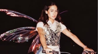 Maudy Ayunda 'Bulan, Bawa Aku Pulang': Persembahan untuk Ketenangan Batin