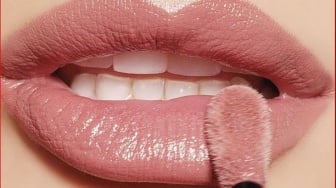Rekomendasi 5  Lipstik Nude 2025 untuk Base Ombre Dan Tampilan Lembut