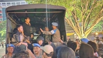 Demonstran Dijerat Pidana Pakai Pasal Karet, Bentuk Teror Aparat Penegak Hukum?