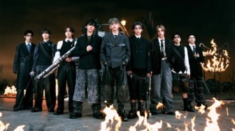 Bosan dengan KPop? &TEAM Coba Dobrak Batas di Lagu Rock "Go in Blind"