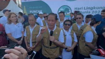 Koster Adukan Langsung Aqua yang Belum Dukung Larangan AMDK di Bawah 1 Liter di Bali
