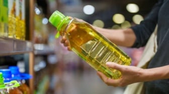 Belanja Hemat Idul Adha: Promo Alfamart Diskon Minyak Goreng Sania, Filma, Tropical