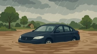 Ciri-Ciri Mobil Bekas Banjir: Kenali Sebelum Anda Rugi Besar