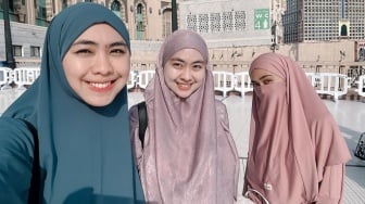 Oki Setiana Dewi Pilu Jemaah Haji Furoda Gagal Berangkat: Allah Tahu Air Matamu
