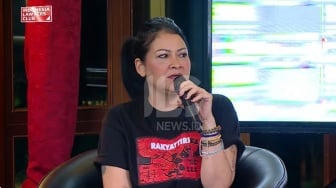 Melanie Subono Sindir Gibran soal Sulitnya Lapangan Kerja di Hadapan Ade Armando