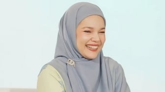Dewi Sandra Nyesek Gagal Haji, Ternyata Bukan Untuk yang Pertama Kali
