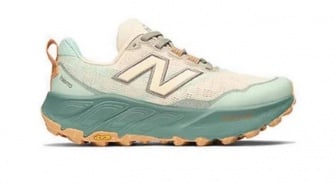6 Rekomendasi Sepatu New Balance Terbaik Buat Naik Gunung, Anti Slip dan Lelah!