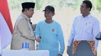 Presiden Prabowo Bersyukur Didampingi Tokoh Patriotik Seperti Mentan Amran: Produksi Pangan Melimpah