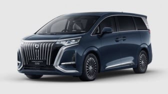 Wow! Irfan Hakim Dapat Mobil "Alphard Killer" dari Raffi Ahmad, Intip Plus Minusnya