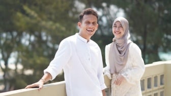 Egy Maulana Sulit Cari Adiba Khanza di Kursi Tribun, Saat Ketemu Bikin Baper Suporter