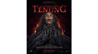 Review Film Tenung: Drama Keluarga dan Teror Gaib yang Melelahkan?