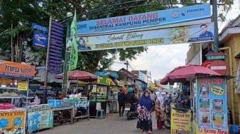 Berburu Oleh-Oleh Pempek Murah? Ke Kampung Pempek 26 Ilir Palembang, Harga Mulai Seribuan