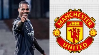 Patrick Kluivert Ditawarkan Jadi Pelatih Manchester United