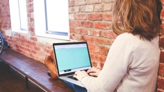 Cara Hapus Aplikasi Bawaan Windows yang Jarang Digunakan agar Tidak Lemot