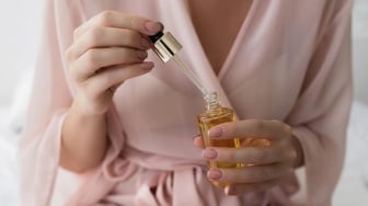 7 Rekomendasi Retinol untuk Usia 45 Tahun, Kulit Awet Muda Tanpa Khawatir iritasi