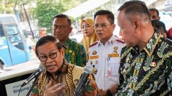 Beri Subsidi Transportasi untuk Warga Jabar hingga Banten, Pramono Belajar dari Ahok