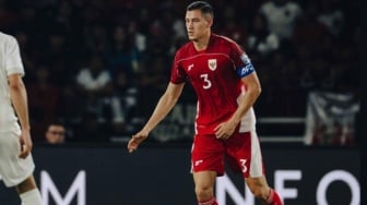 Kalah Telak dari Jepang, Jay Idzes Unggah Permintaan Maaf ke Suporter Timnas