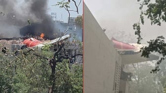 Pesawat Air India Boeing 787 Jatuh Setelah Lepas Landas di Ahmedabad, Bawa 242 Penumpang