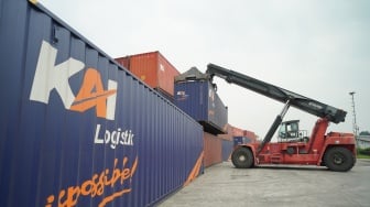 KAI Logistik Angkut 959.139 Ton Kontainer Hingga Mei 2025
