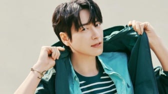 4 Ide OOTD Soft Style ala Lee Jun Hyuk, Bikin Penampilan Makin Memesona